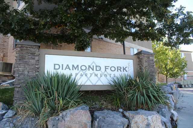 368 N  Diamond Fork Loop #A304, Spanish Fork, UT 84660