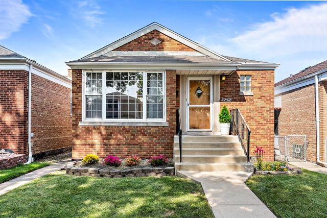 5242 S  Normandy Ave, Chicago, IL 60638