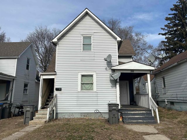 924 Harrison St, Elkhart, IN 46516