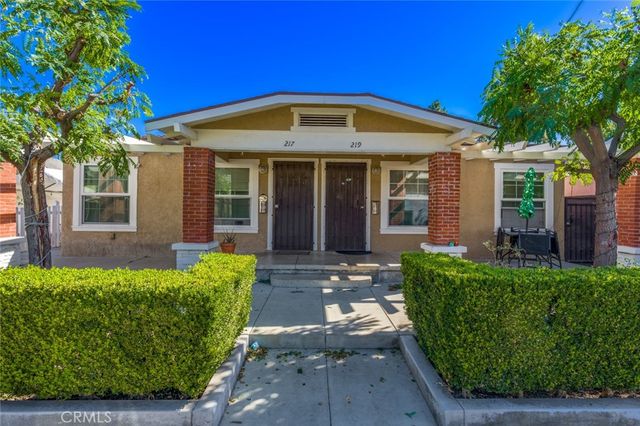 221 S  Ross St, Santa Ana, CA 92701