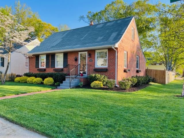 4000 W  Grace St, Richmond, VA 23230