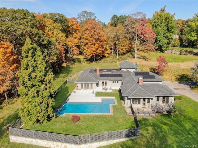 122 Old Briarcliff Road, Briarcliff Manor, NY 10510