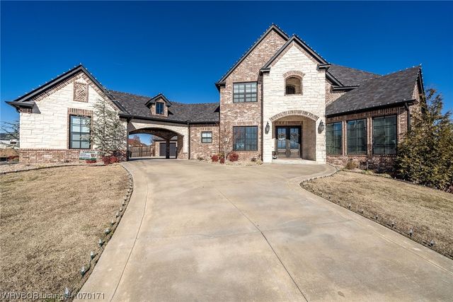 8721 Rombauer Poin, Fort Smith, AR 72916