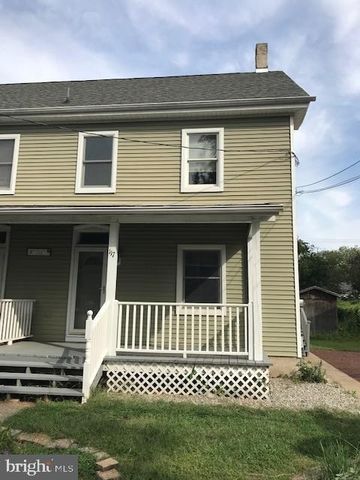 117 Maplewood Rd, Riegelsville, PA 18077