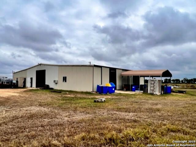 2574 COUNTY ROAD 271, Mico, TX 78056