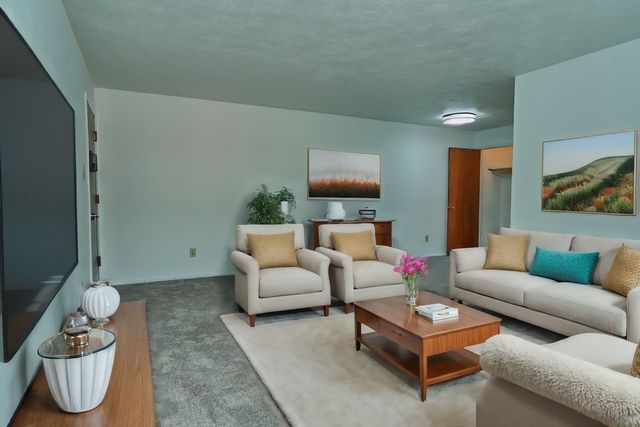 710 Williamsburg Dr E #3-G, Greensburg, PA 15601