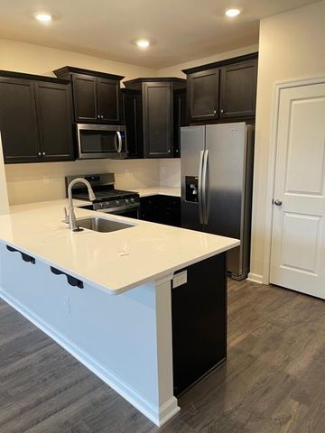 22 Arlotta St, Glassboro, NJ 08028