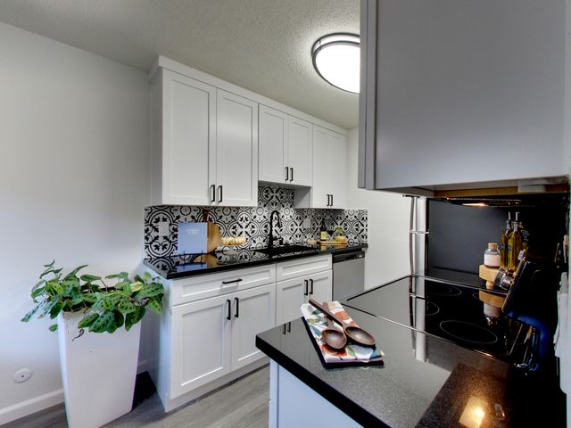 14377 Bancroft Ave #12, San Leandro, CA 94578