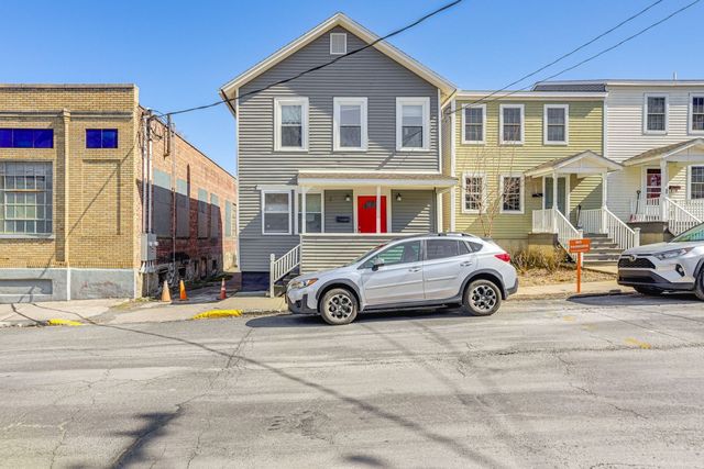 442 Columbia St #2, Hudson, NY 12534