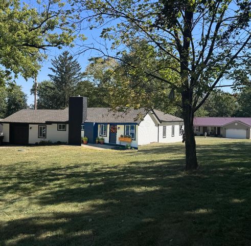 13212 Maple Rd NE, Thornville, OH 43076