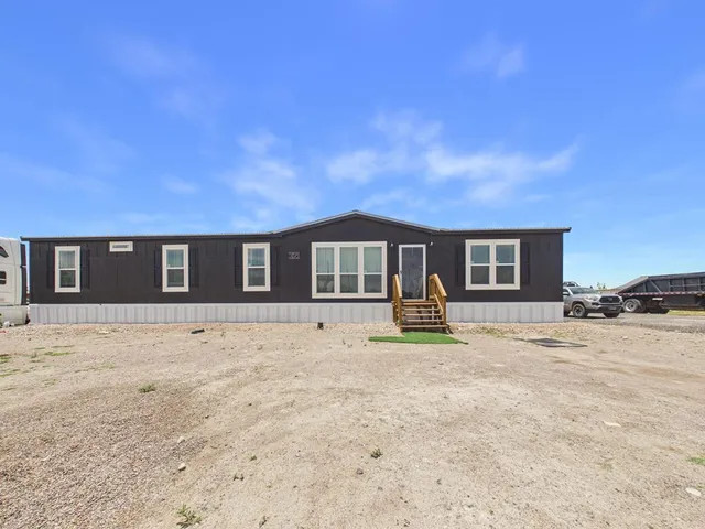 321 N  Hackberry St, Pecos, TX 79772