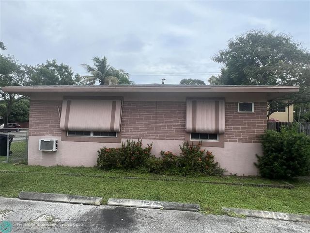 1242 NW 2nd Ave, Fort Lauderdale, FL 33311