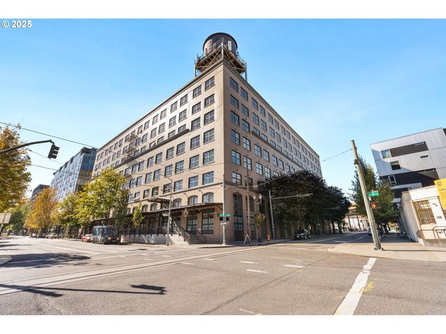 1420 NW Lovejoy St #612, Portland, OR 97209