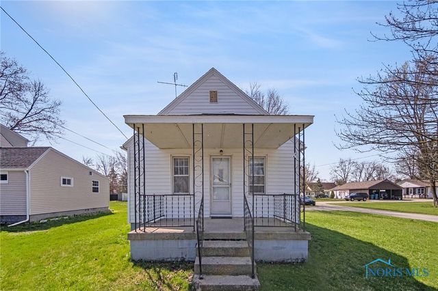 402 E  Perry St, Bryan, OH 43506