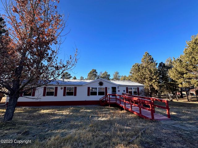 127 Pine Haven Rd, Pine Haven, WY 82721