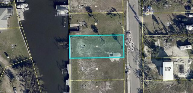 2751 Olive St, Saint James City, FL 33956