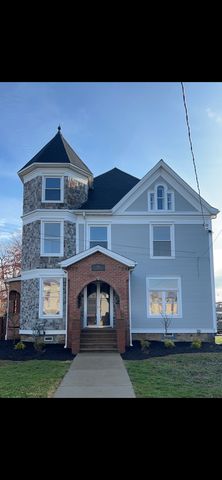 931 Oakland Ave, Indiana, PA 15701