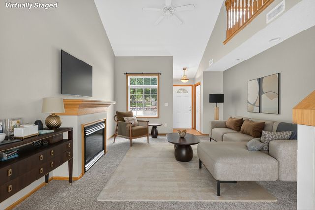 3799 Village Run Dr #512-DES, Des Moines, IA 50317
