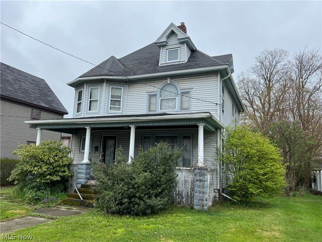 418 State St, Conneaut, OH 44030