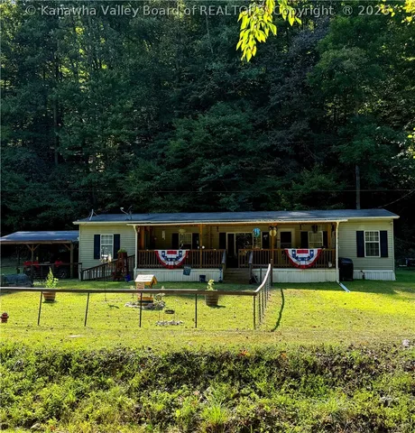 264 Barberry Rd, Ranger, WV 25557