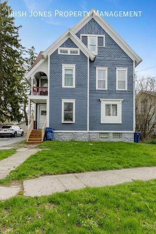 271 Locust St #2, Lockport, NY 14094