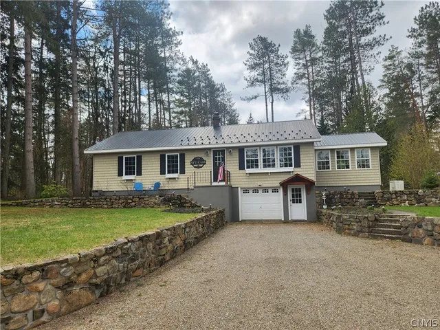 201 Old Piseco Rd, Lake Pleasant, NY 12108