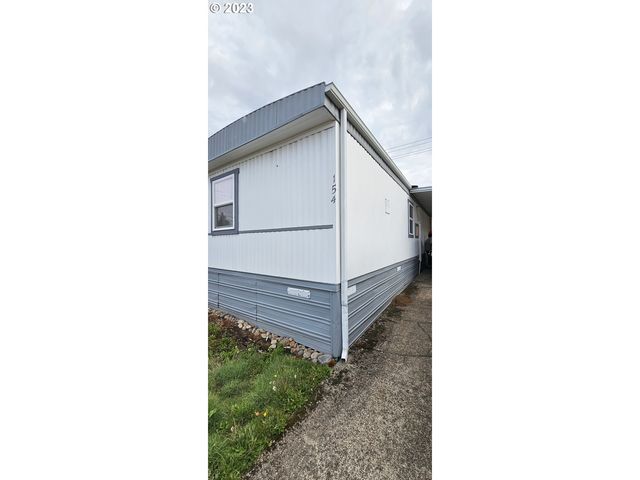 5335 Main St #154, Springfield, OR 97478