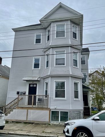 44 Stowell St, New Bedford, MA 02740