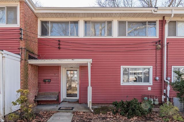 5869 Woolman Ct #26, Cleveland, OH 44130