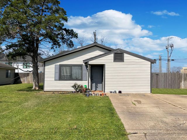 205 Richards St #A, College Station, TX 77840