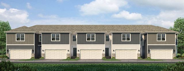 Pacific Plan in Waterford Townhomes, Urbandale, IA 50323