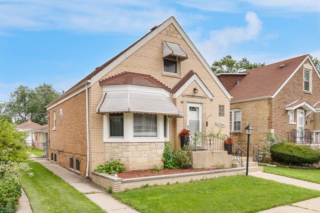 2143 N  76th Ave, Elmwood Park, IL 60707