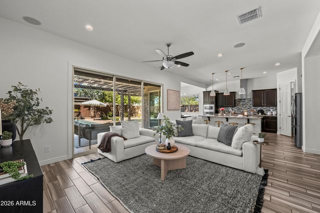 3270 E Azalea Drive, Chandler, AZ 85286