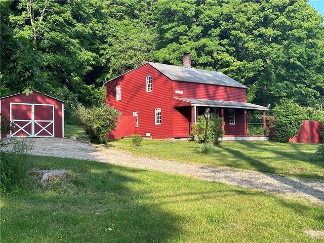 40 Old Turnpike Rd S, East Canaan, CT 06024