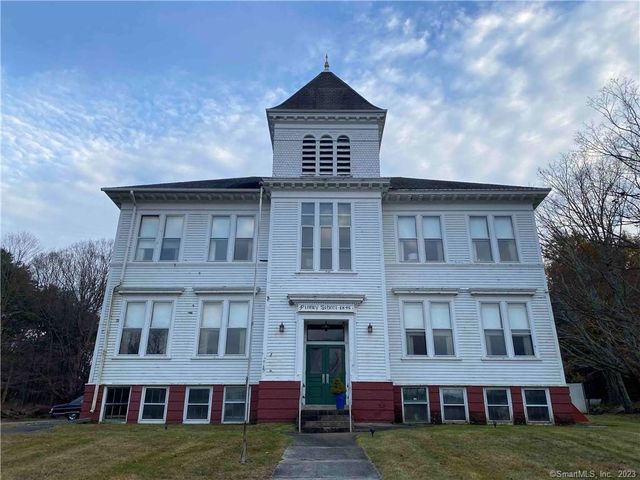 263 East St, Stafford Springs, CT 06076