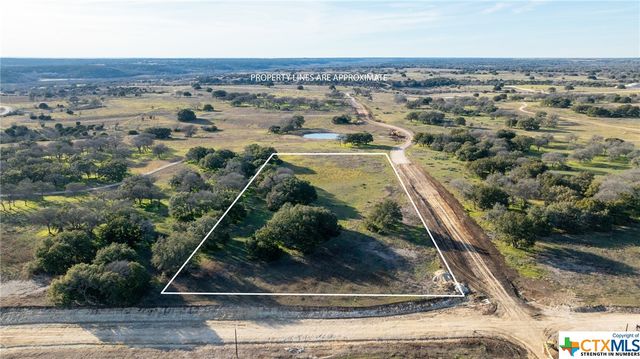 285 Yellowstone Dr, Oglesby, TX 76561