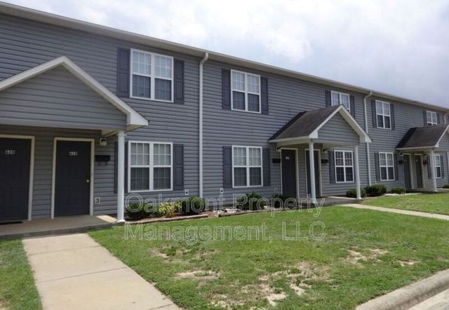 610 Tally Dr, Fayetteville, NC 28303