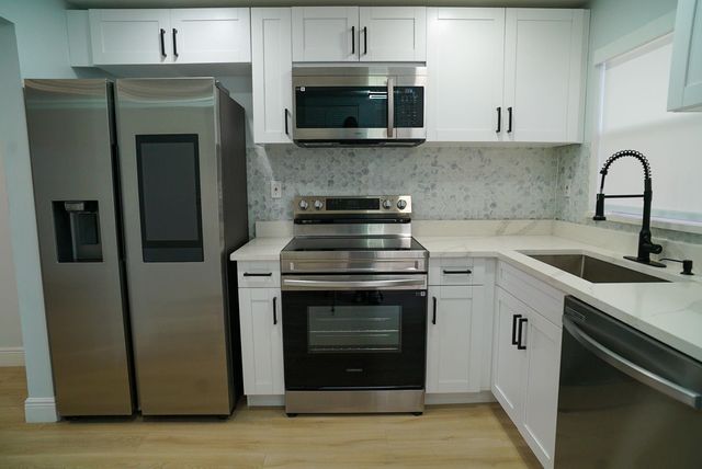 9601 Sunrise Lakes Boulevard #311, Sunrise, FL 33322