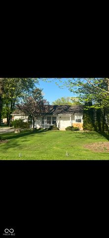 5830 Mason Ln, Martinsville, IN 46151