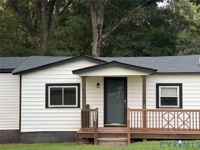 1694 River Rd W, Crozier, VA 23039