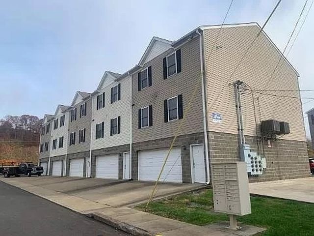 128 Ash St   #7, California, PA 15419