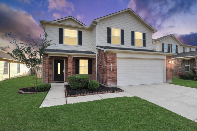 22002 Willow Shade Ln, Tomball, TX 77375