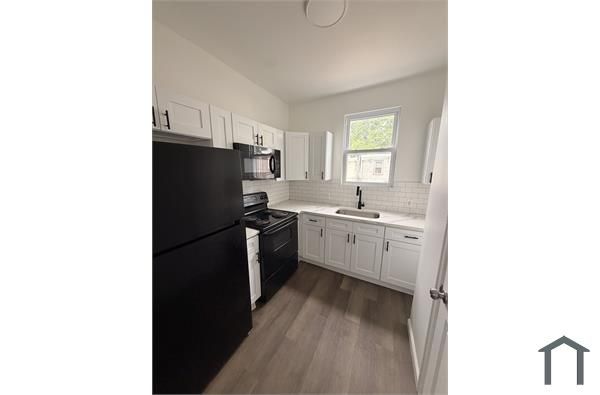 938 N  66th St #2, Philadelphia, PA 19151