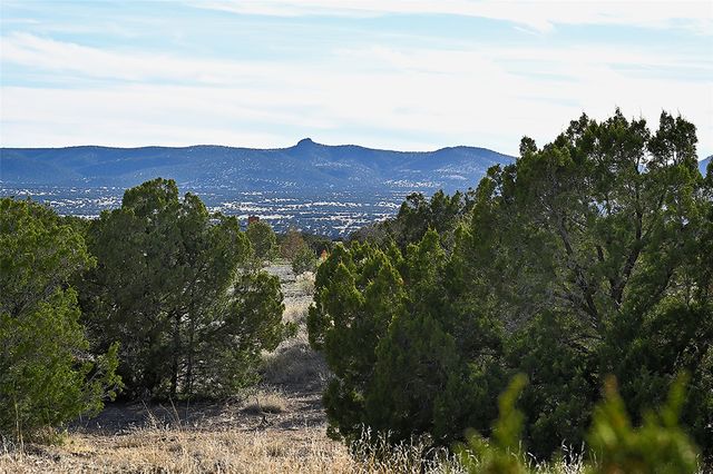 34 Camino Alazan #109, Santa Fe, NM 87506