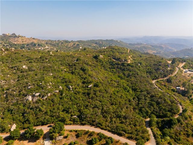 Harris Trl, Fallbrook, CA 92028