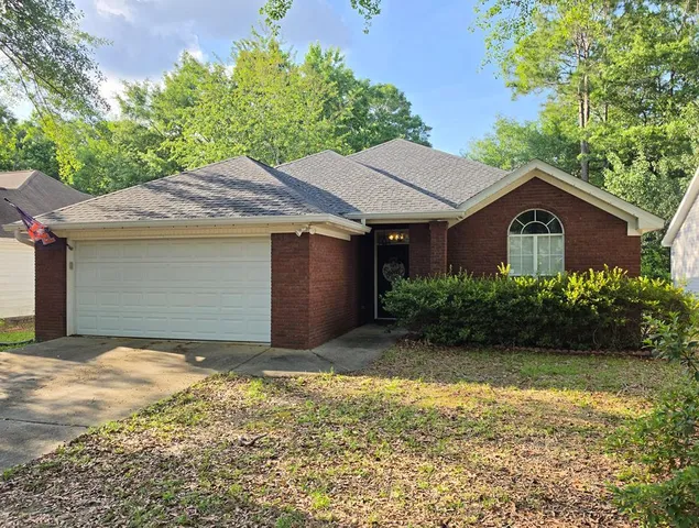 301 Cumberland Dr, Dothan, AL 36301