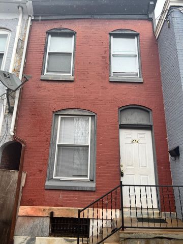 211 Mulberry St, Reading, PA 19604