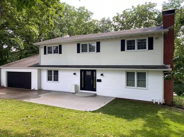 25 Taggert Dr, Carlinville, IL 62626