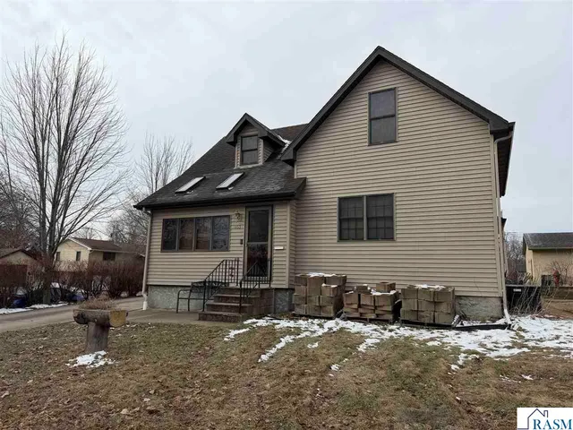 403 N  Franklin St, New Ulm, MN 56073