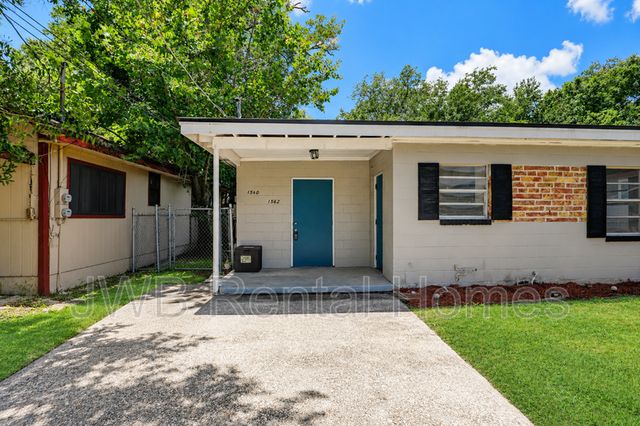 1562 Windle St, Jacksonville, FL 32209
